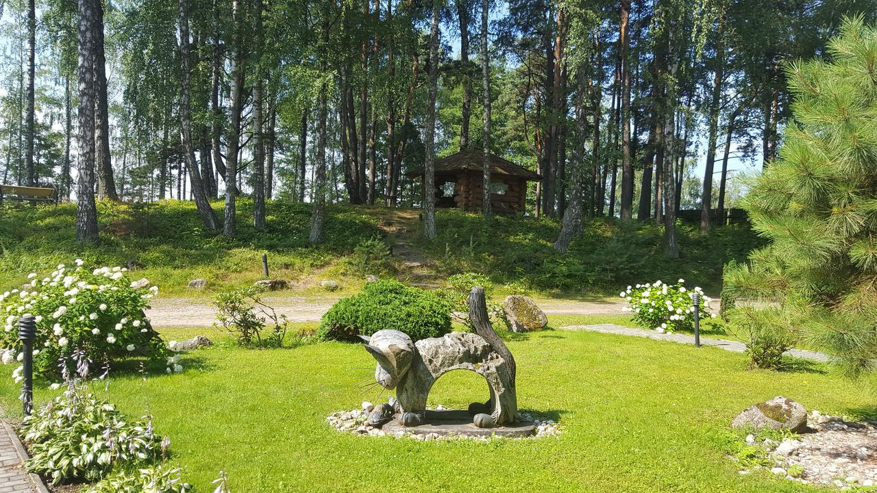 Atputas Komplekss Lilaste Kültér fotó