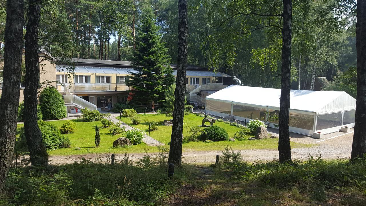 Atputas Komplekss Lilaste Kültér fotó