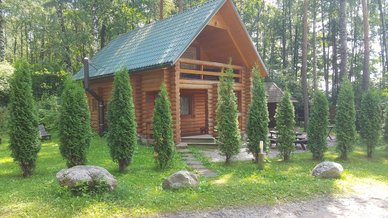 Atputas Komplekss Lilaste Kültér fotó